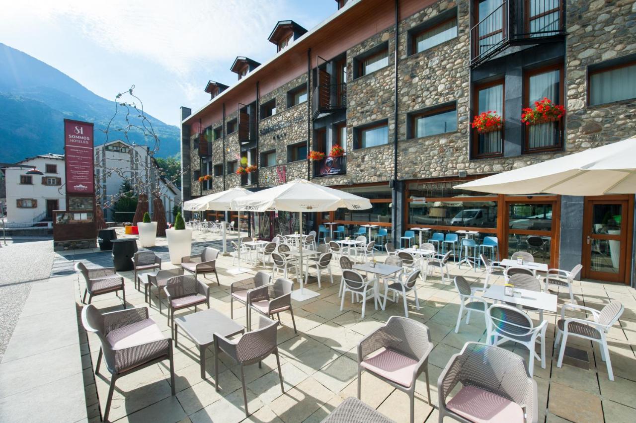 Sommos Hotel Aneto Бенаске Экстерьер фото